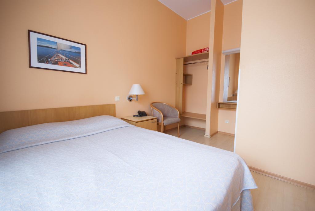 Tatari 53 Hotel Tallin Exterior foto