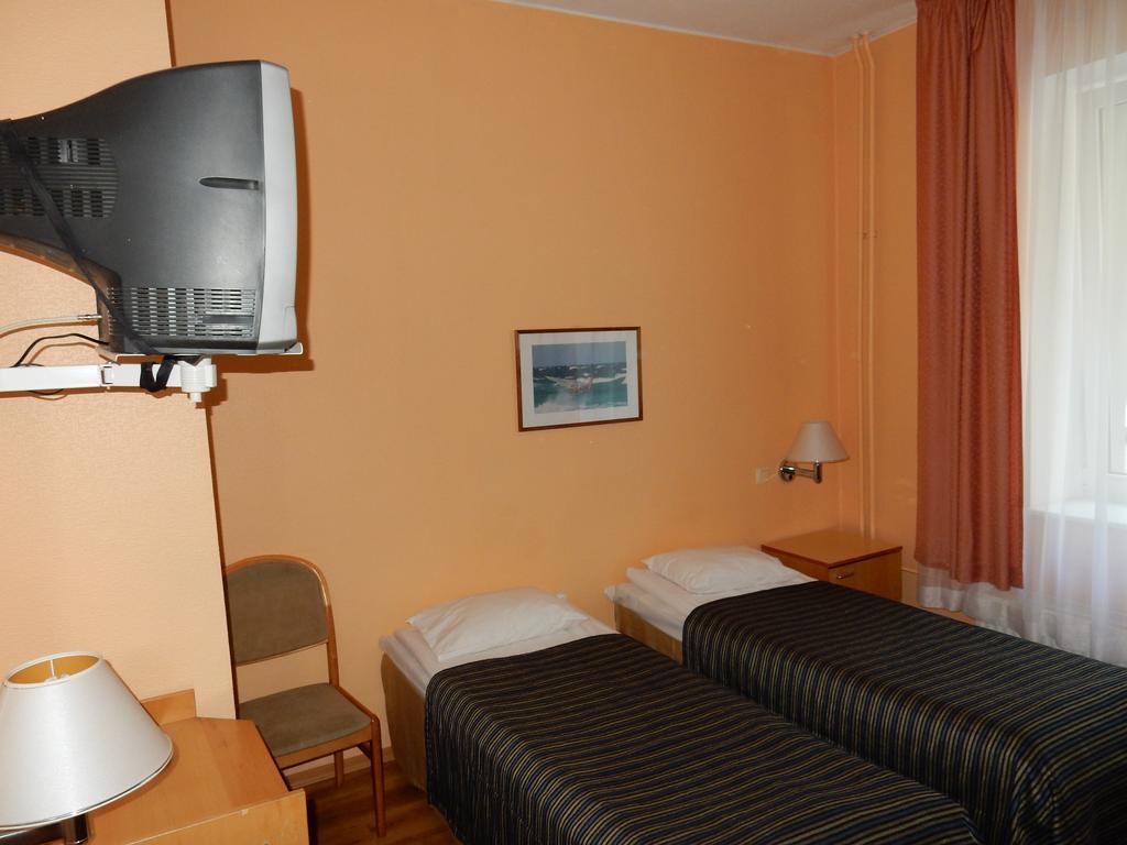 Tatari 53 Hotel Tallin Exterior foto