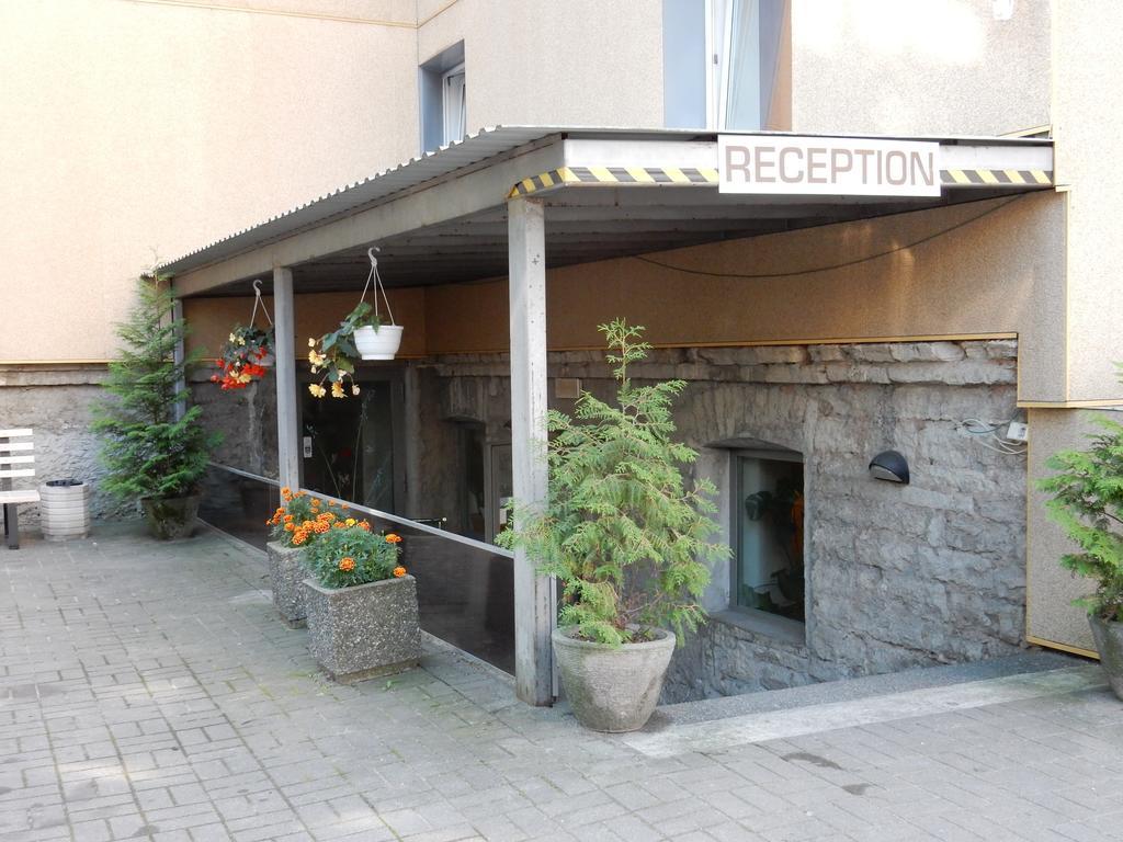 Tatari 53 Hotel Tallin Exterior foto